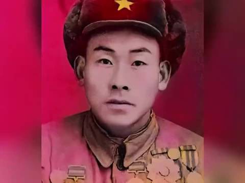 正能量[超话]# 太震撼了，难以置信，致敬英雄，致敬中国军人，你们是中华铁骨脊梁，你们是最可爱的人