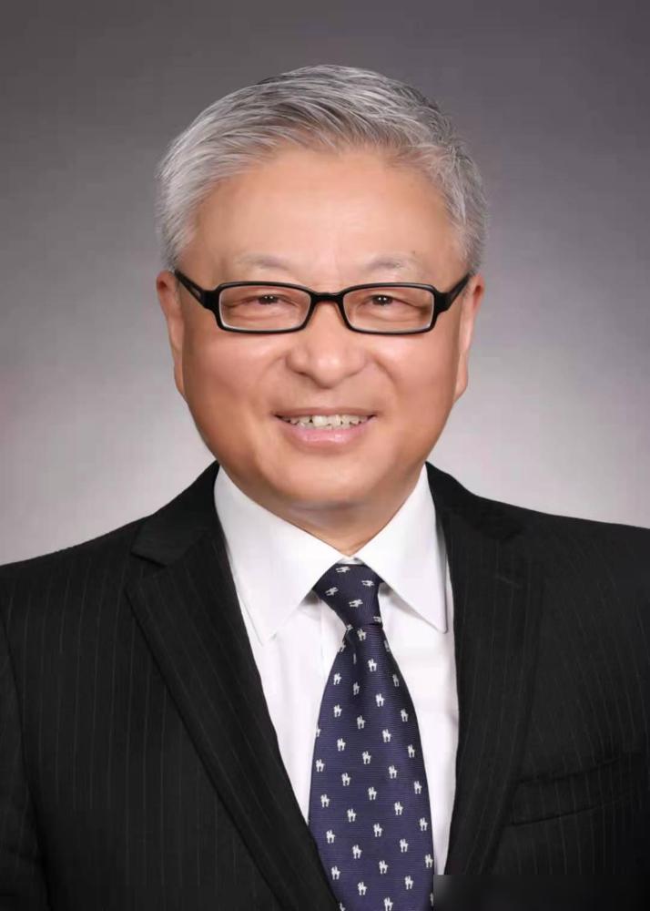 清华教授阎学通曾说“，我现在特别不同意搞什么爱国主义教育，这爱国不爱国不是教育出