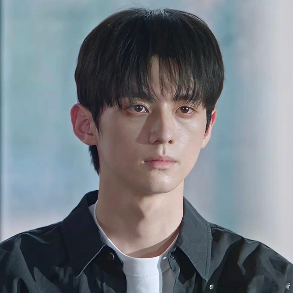 伟明omg骄阳似我男二