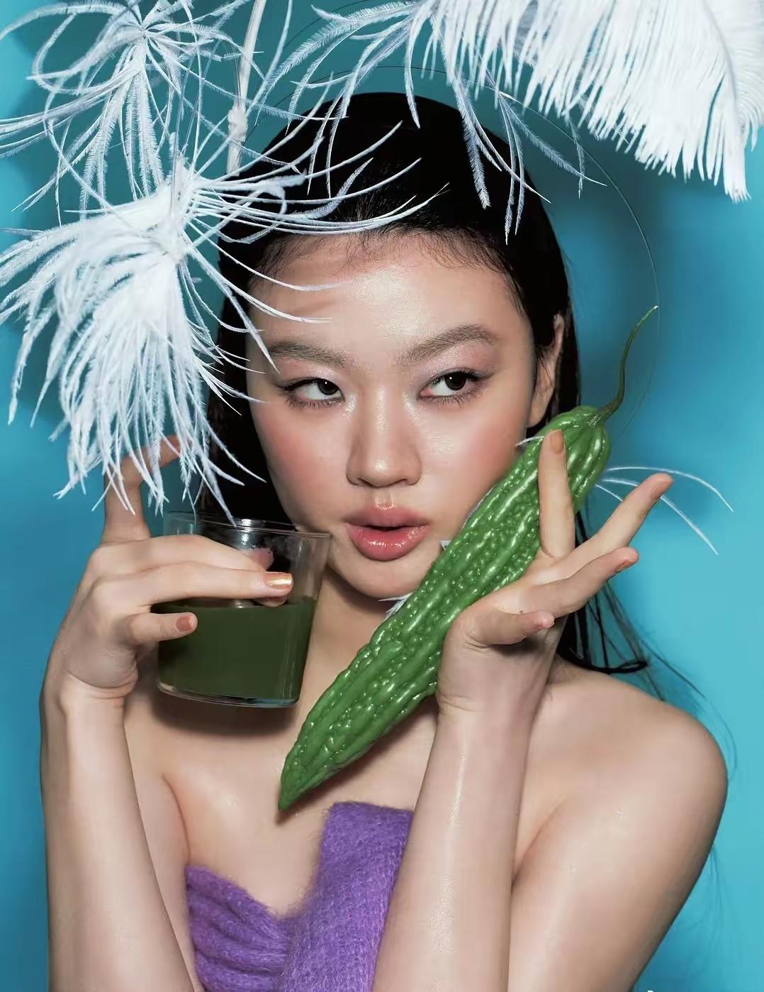 越来越觉得单依纯化妆在向美国和西方靠拢，你们有这个感觉吗？本来很中国的脸，为