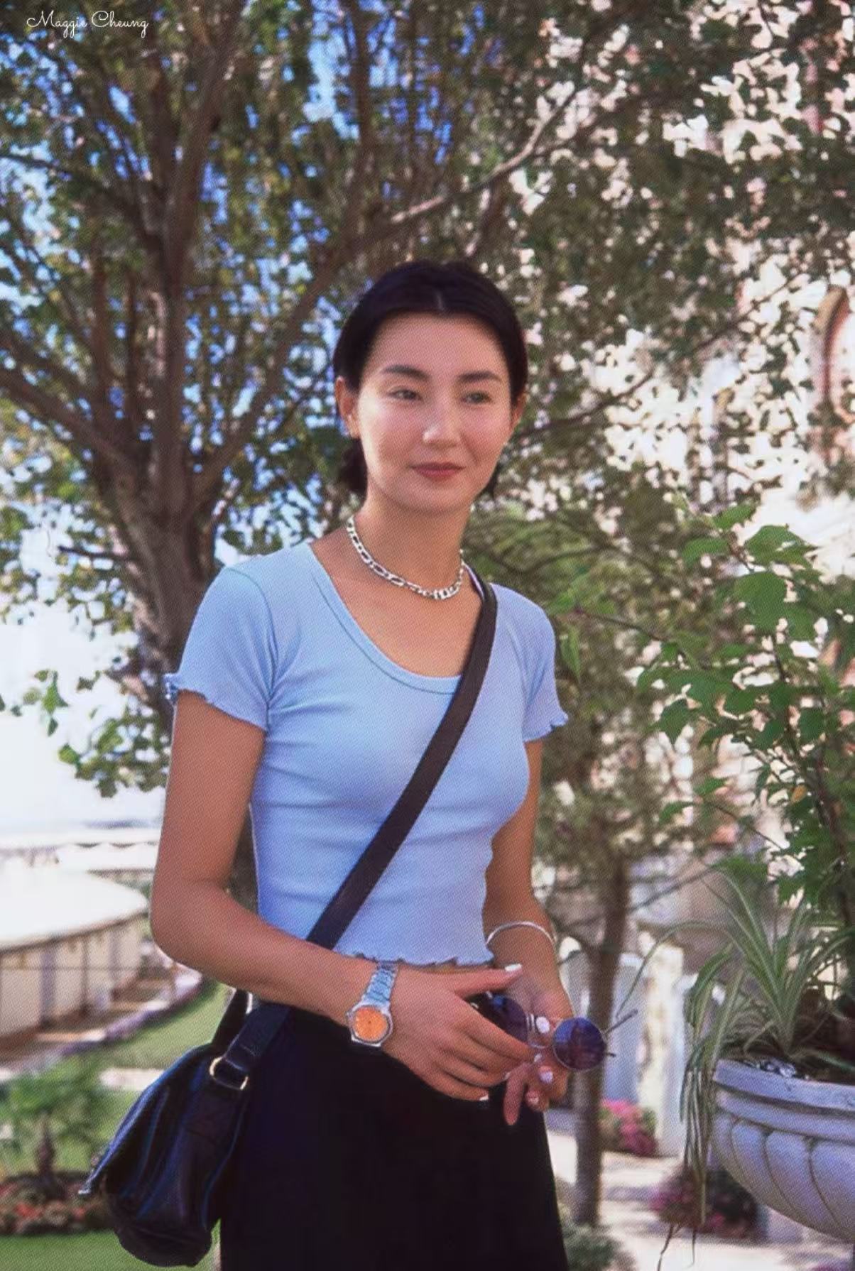1993年，30岁的张曼玉🈶​​​