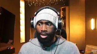 近日，凯尔特人球员杰伦-布朗在自己的直播节目中谈及球队本赛季常规赛的表现。杰