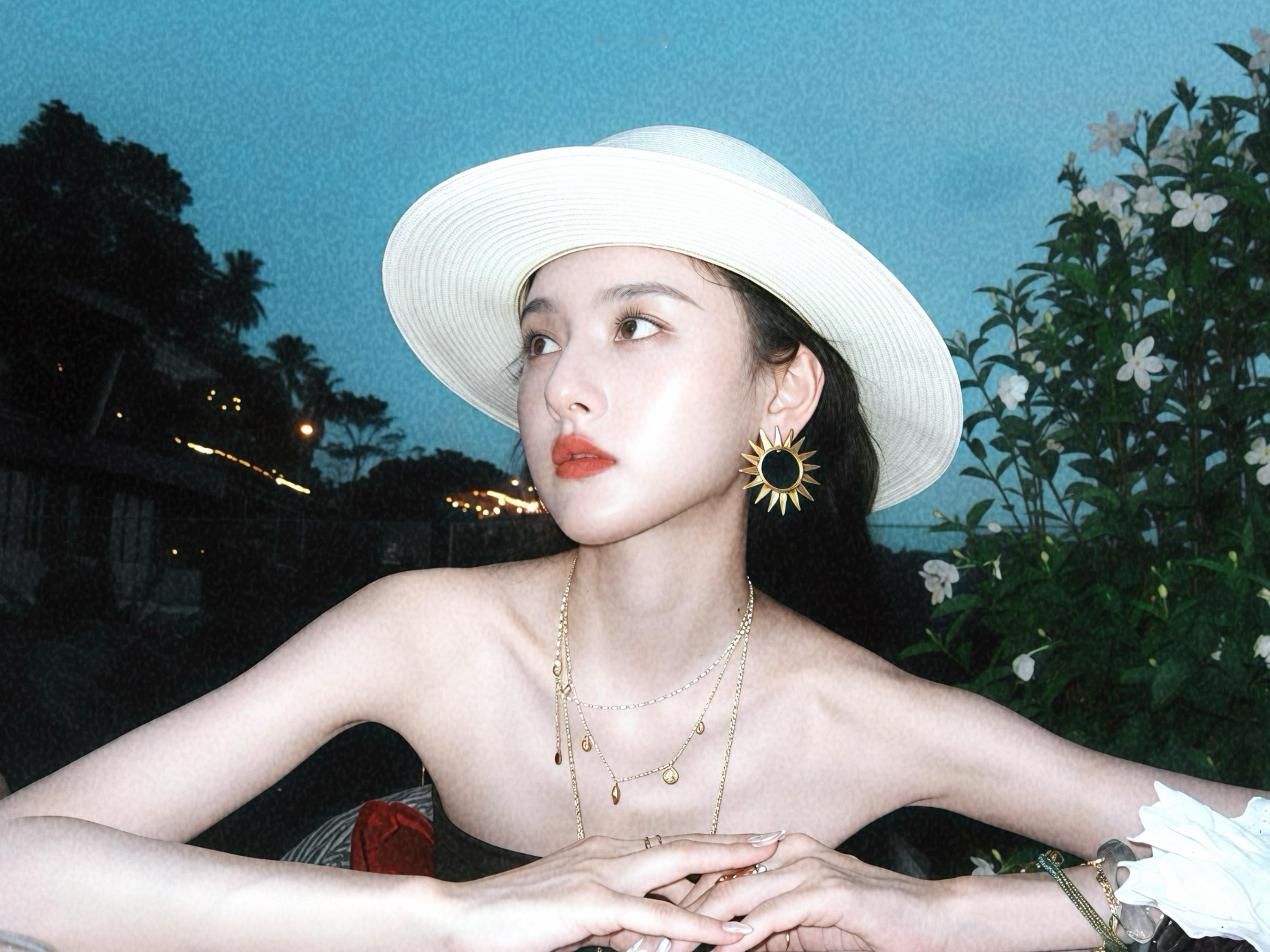 宋祖儿吻上今日份美貌😘😘😘​​​