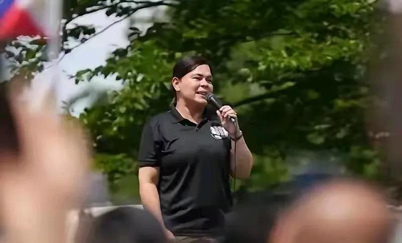 19日上午，菲律宾众议院秘书长收到了副总统莎拉转来的信件，她不会参加7月28日菲