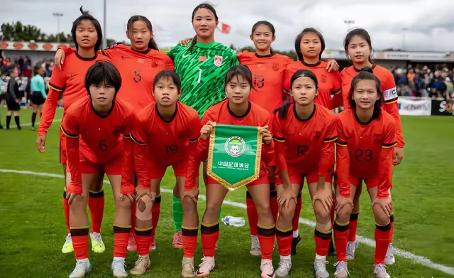 5-0!中国队迎来一场大胜,2连胜轰11球,火力全开,球迷欢呼