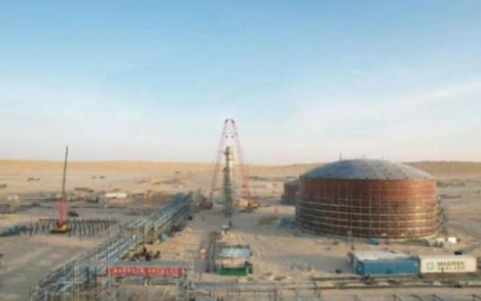 与中国闹掰之后，尼日尔是真的惨到骨子里了！当初脑子一热赶走中国高管、抢下油田炼