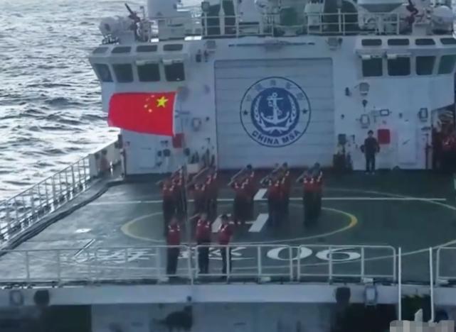 日本终于按捺不住动手了！中国东巡台岛行动进入第3天，我方编队一天之内先后两次遭遇