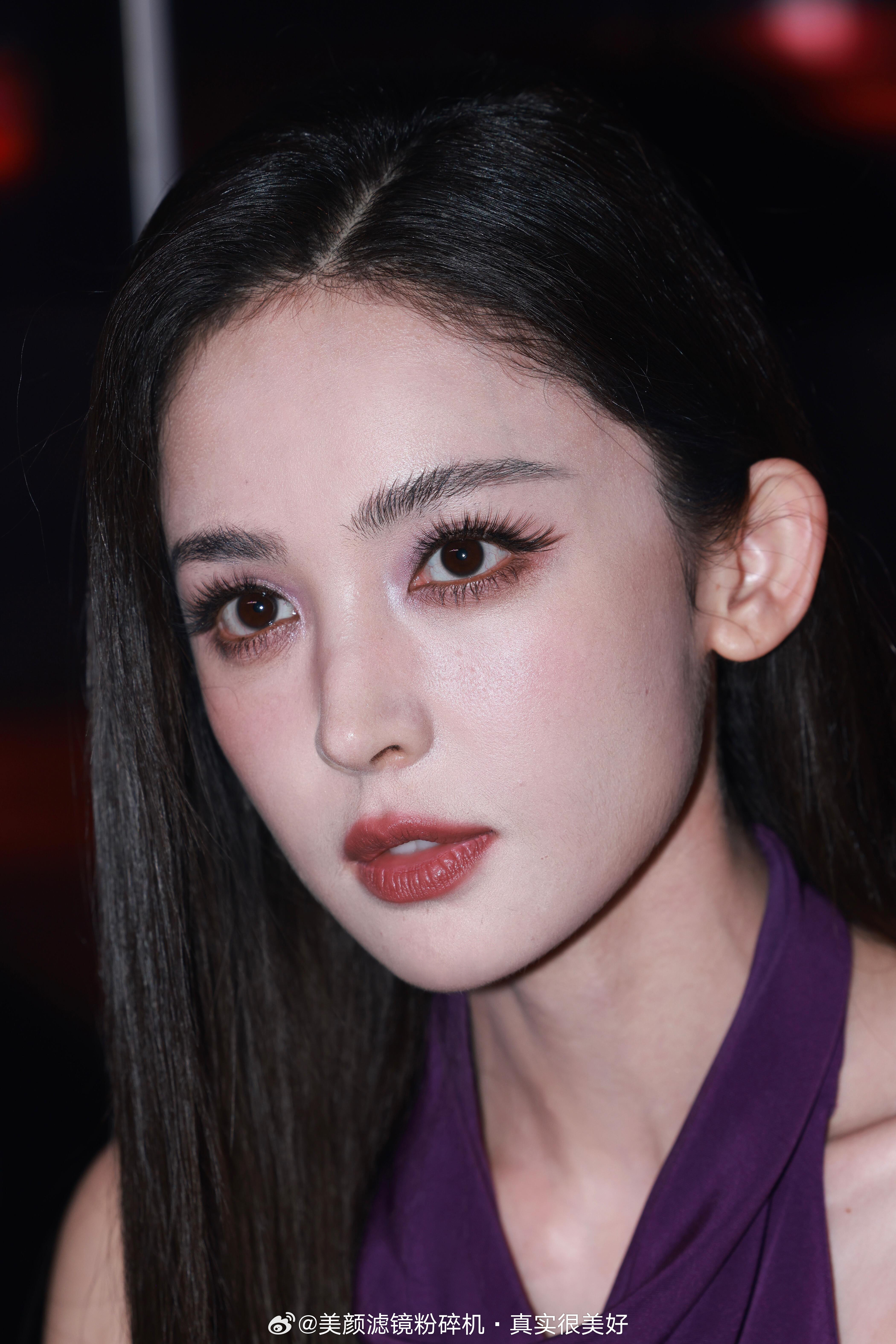 娜扎近期活动生图​​​