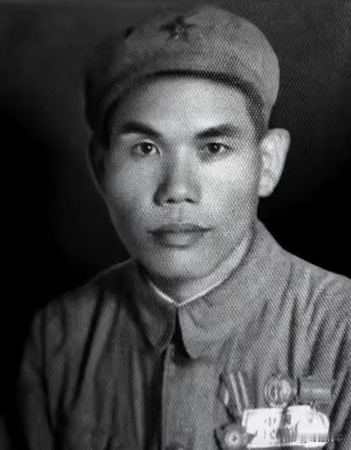 1955年，四野资深旅长王化一，得知授少校军衔，转身对组织干事，苦笑道：“太丢脸