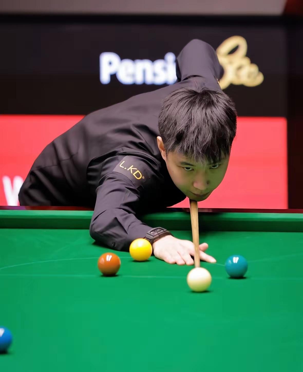 斯诺克赛场这一幕，真的给国人丢脸了丢人丢到国外去了！就在刚结束的赵心童对阵