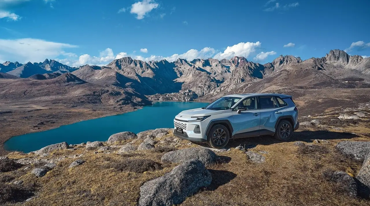 万万没想到，2026年春节刚过，车圈出现了这一现象，全球知名的BBA开始大降价！