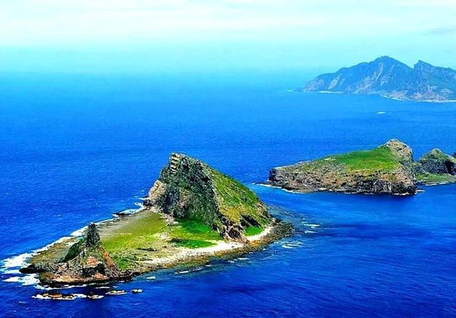 在北京的外交部例行记者会上，向来以克制著称的中国官方表态，突然“换了语气”。郭嘉