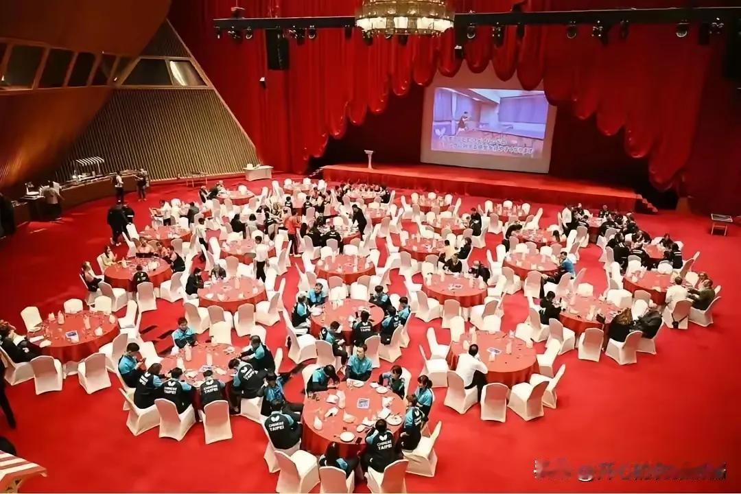 国乒居然没有参加多哈晚宴！一觉醒来，发现国乒没有参加多哈晚宴，虽然这种情况比较