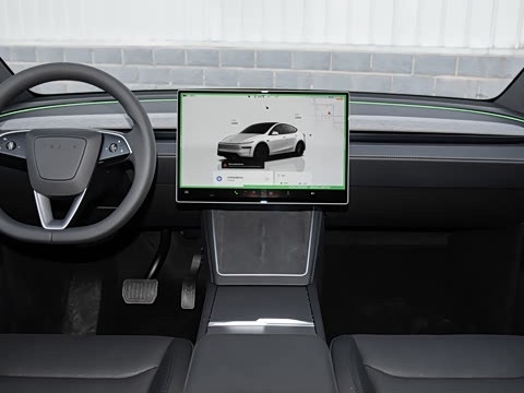 黑标焕新，纯电标杆再进阶！特斯拉2026款改款ModelY正式登场