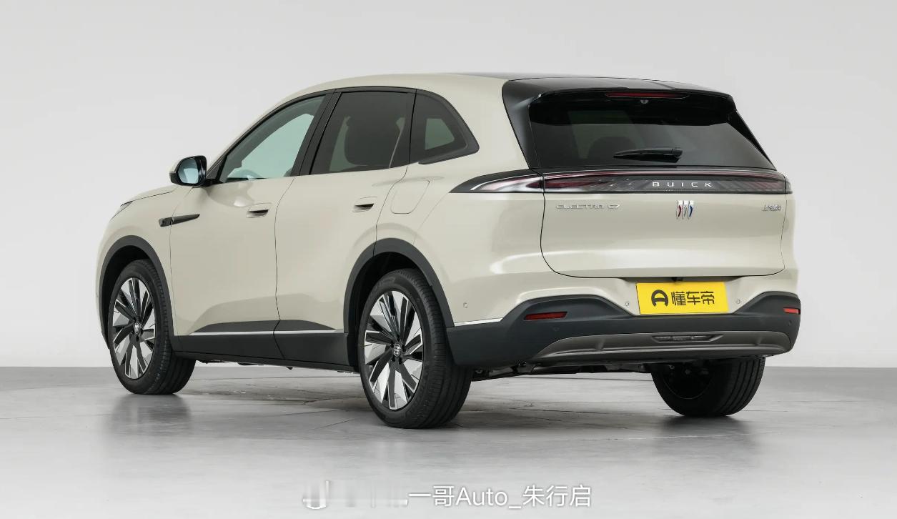 上汽通用别克至境E7开启预售，新车将于4月22日正式上市，定位为中型SUV，搭载