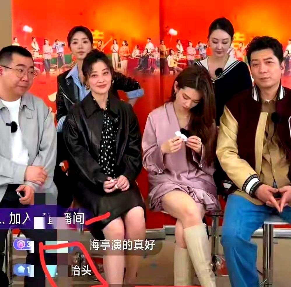 梅婷新剧带俩娃改嫁，进门直接凑齐五个娃，首播收视率直接破2.4。她之前是歌舞