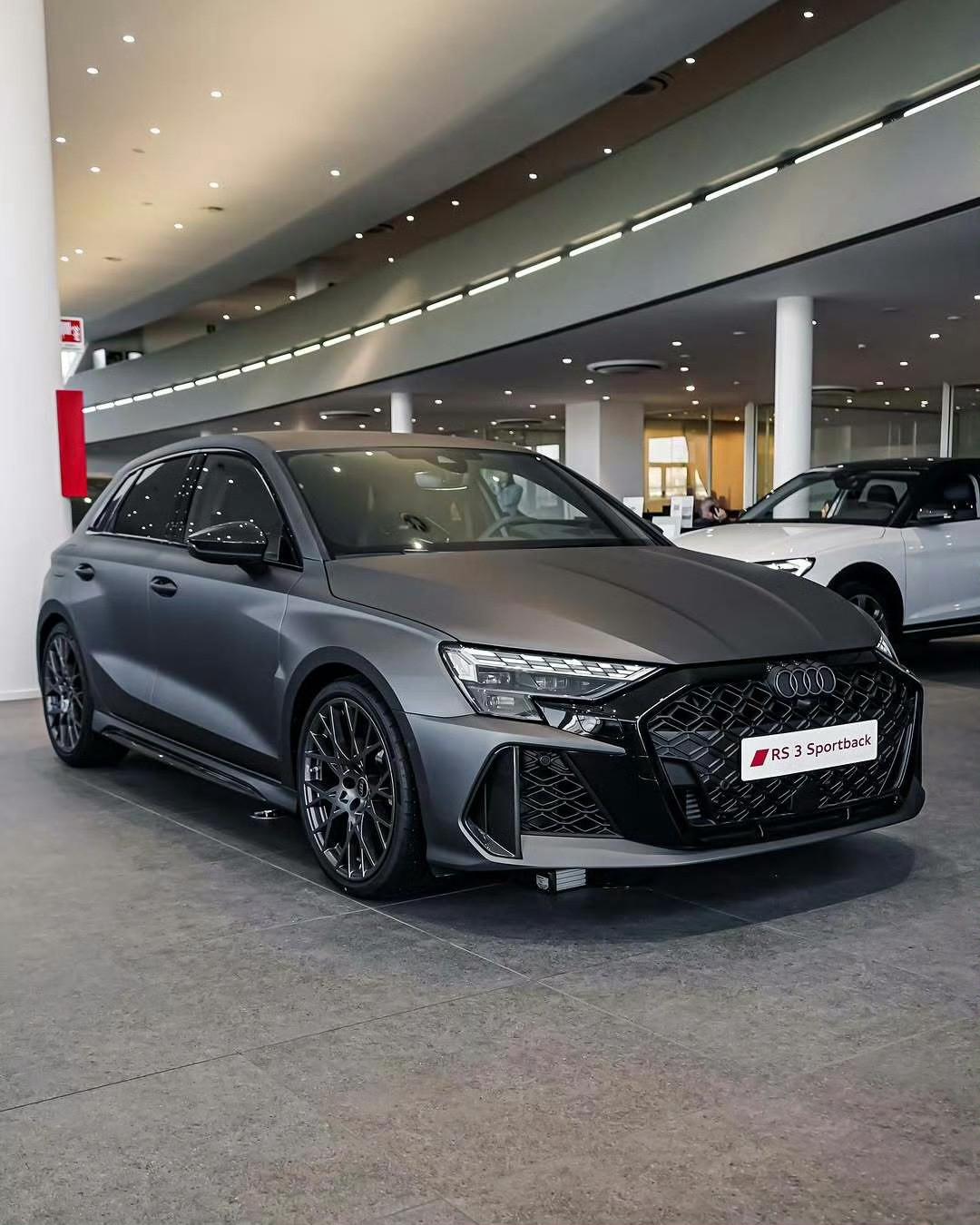 奥迪RS3Sportback​​​[墨镜][墨镜]​​​