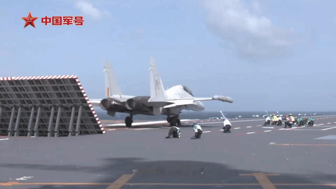福建舰弹射歼-15DT电战烽火问鼎计划中国海军​​​