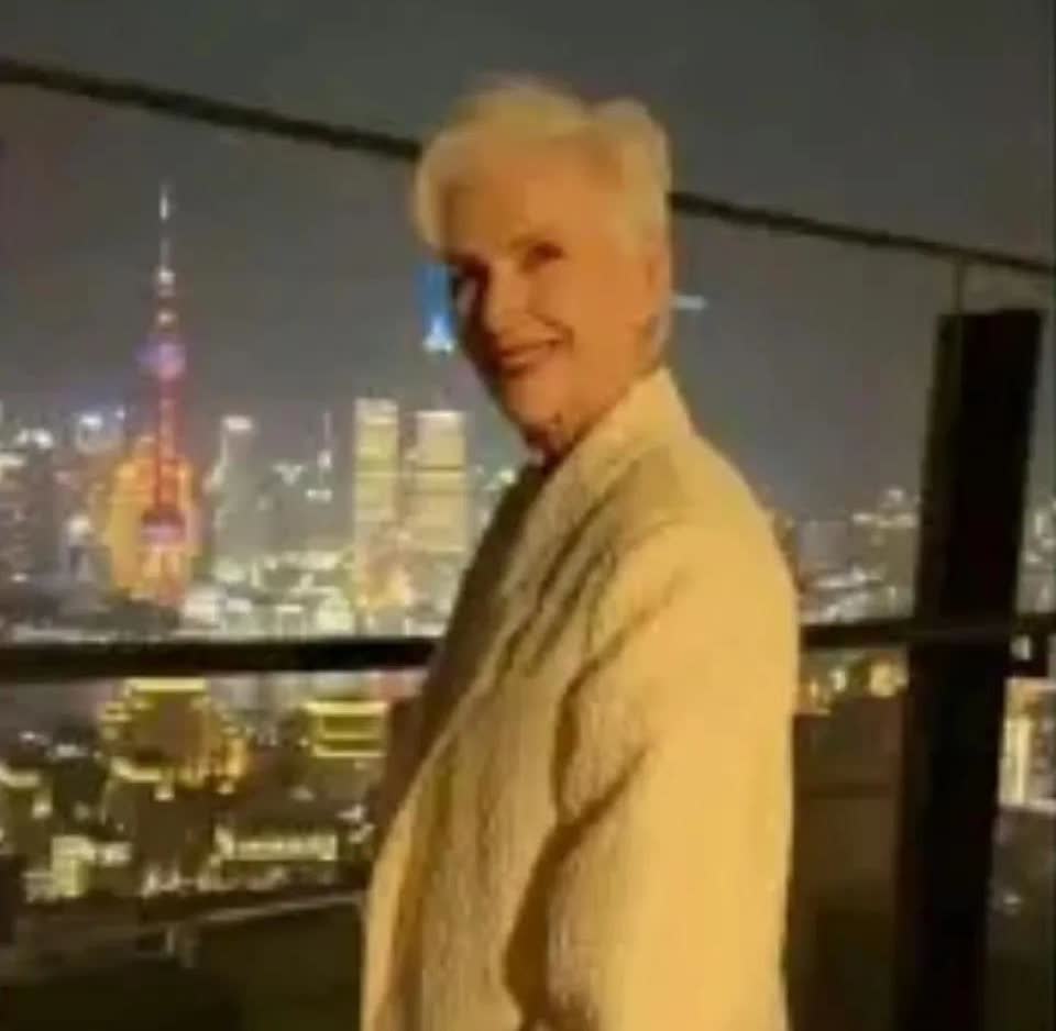 美国：有钱的送妈妈来中国，没钱的在国内含MAGA韩国：有的来中国旅游，没钱的