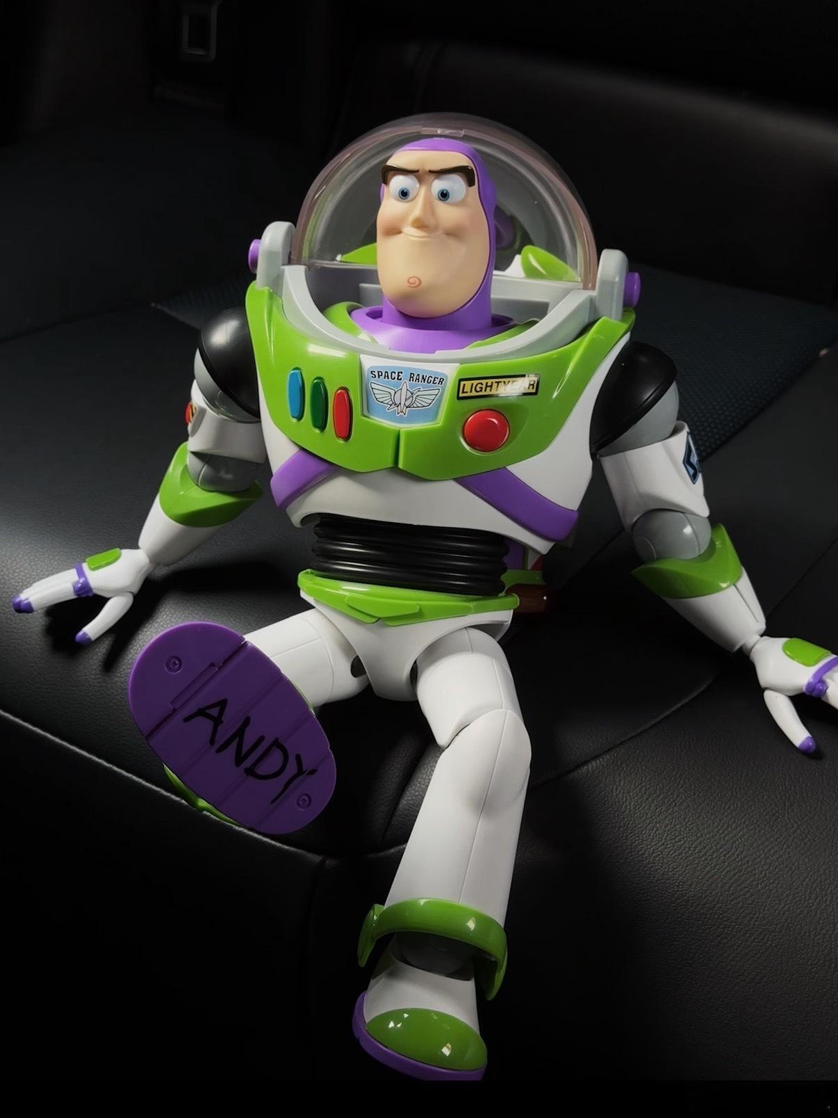 好看🤩谁说萤火虫丑的地库看到这个巴斯光年配色！！！夯