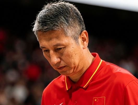 媒体人: 惨败至斯, 根源是中国篮球已经彻底和现代篮球脱轨