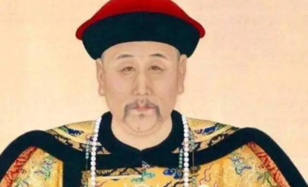 1710年，雍正随康熙围猎，因喝了公鹿血而浑身难受，随从找来李姓宫女，事后雍正却