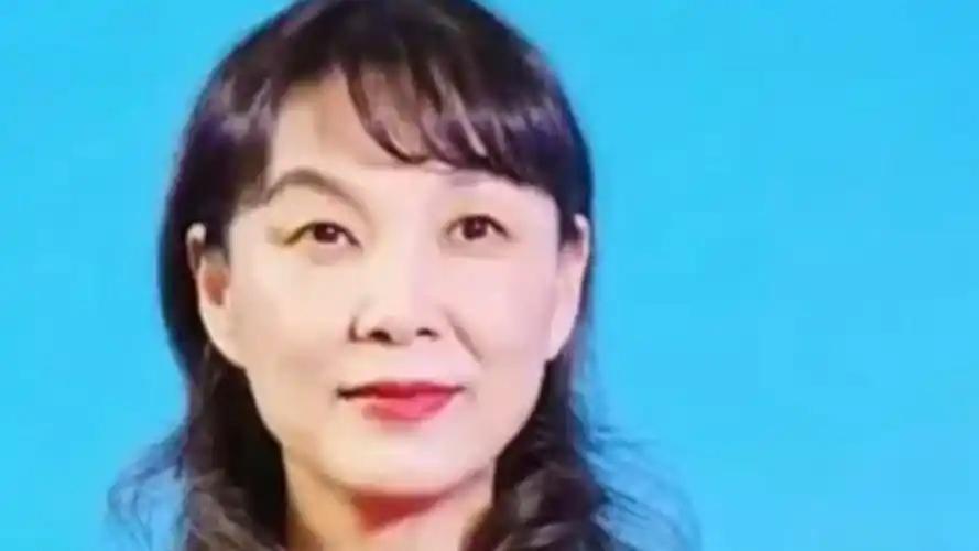 杜建英是坐不住了！2026年7月21日，香港高等法院的一纸裁定，让娃哈哈家族遗产