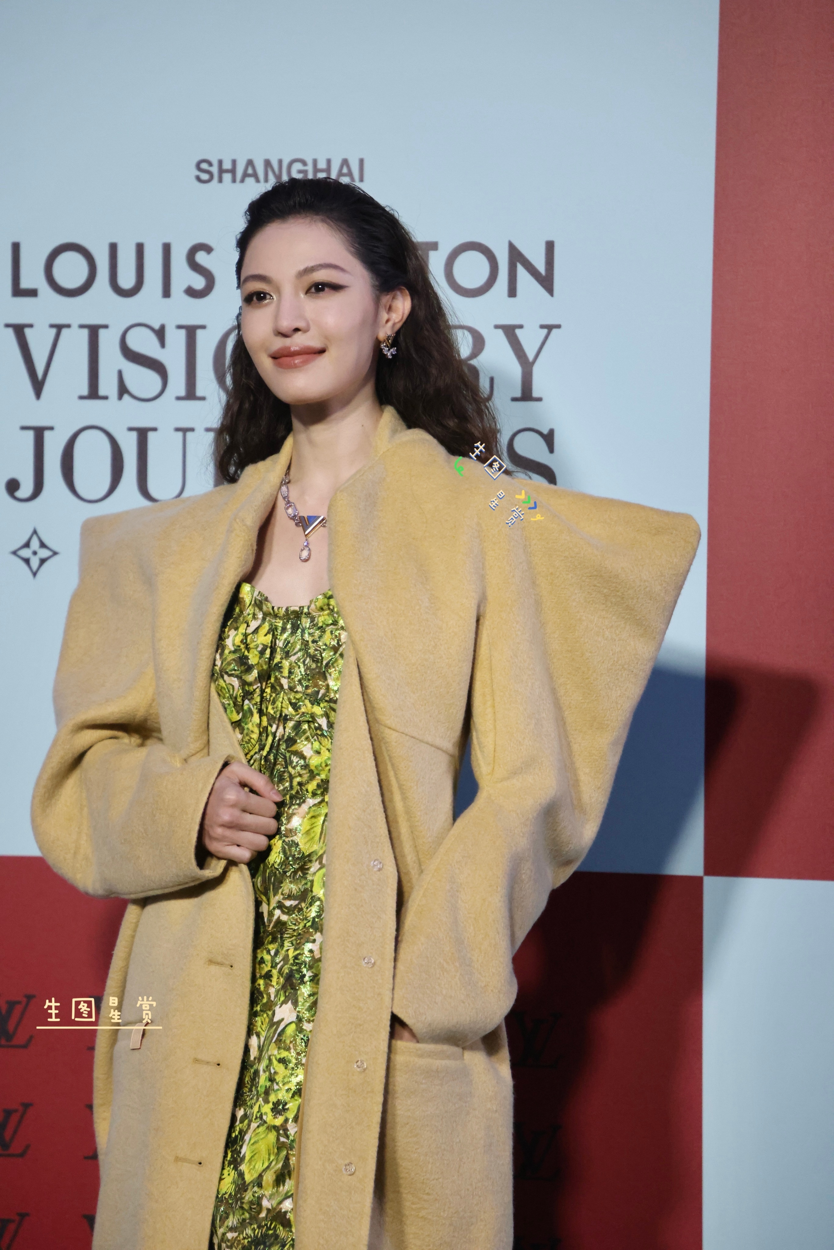 钟楚曦LV大秀红毯生图，姐感好强，红毯还得是钟姐💛🙌钟楚曦