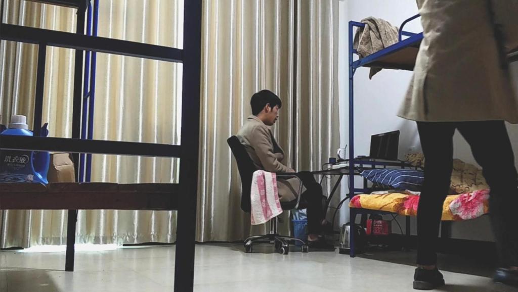 恶搞换装特效视频,恶搞换装特效视频大全