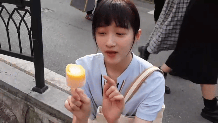 关晓彤今天也是食材丰富的一天关晓彤今天的食材好丰富，好好享受一蔬一菜一餐一食
