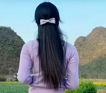 走在乡间的小路上，清新空气扑面来，心情美美哒！??????