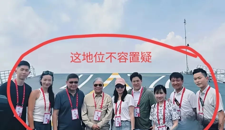 我猜测，香港豪门望族这下肠子都悔青了吧，霍家娶了郭晶晶，不仅巩固了霍家的地