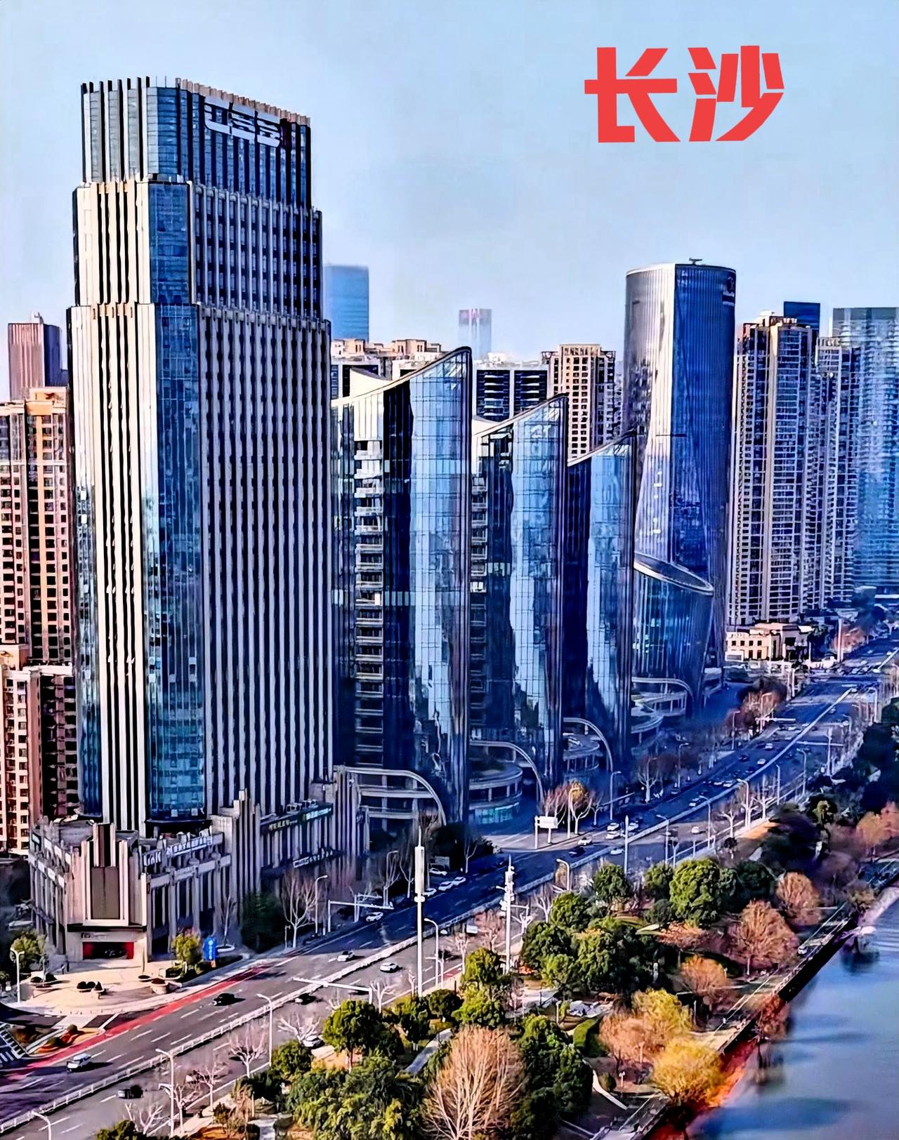 湖南长沙这个城市，除了历史文化名城和旅游资源以外，在劳动者工作方面真的不太好找。