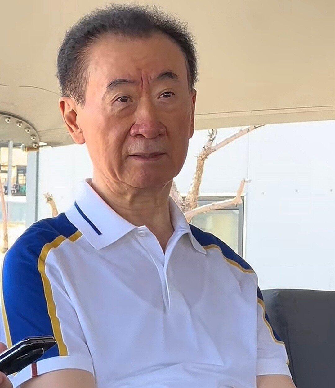 别看王健林现在被限高了，但只要是他员工的工资，一定是照常到账的王健林被限高