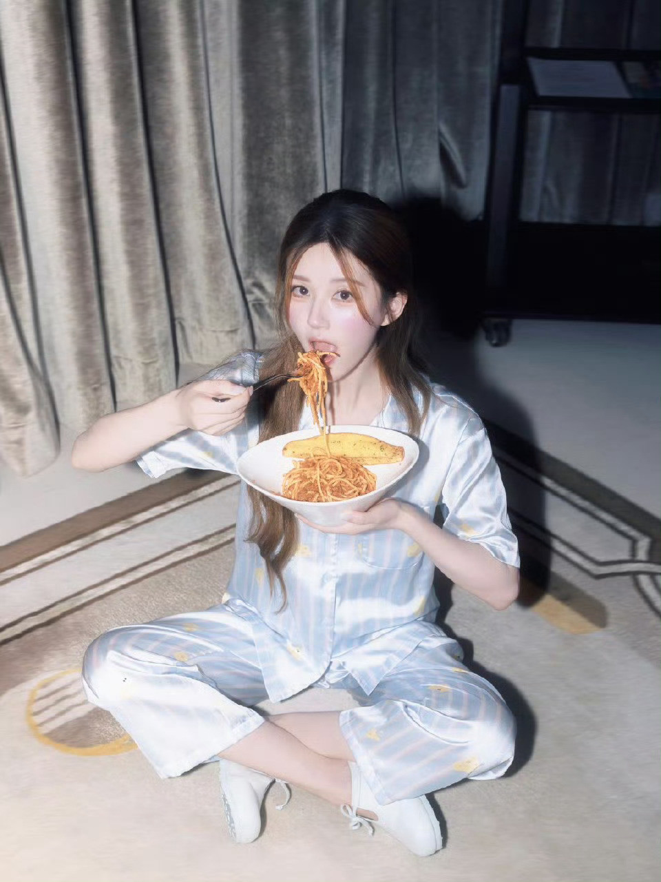 美味的面🍝赵露思