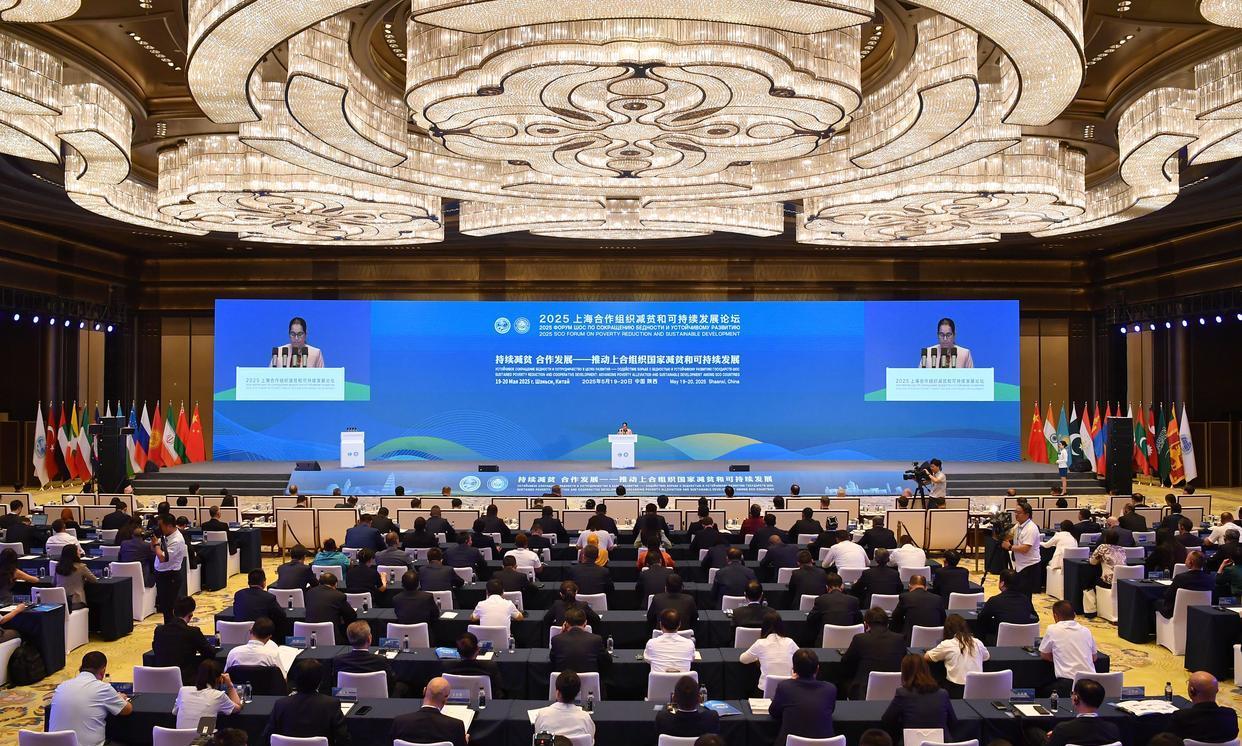 历史性的突破，中国首次向俄罗斯出售055大驱燃气发动机，表明俄罗斯第一次采购中国