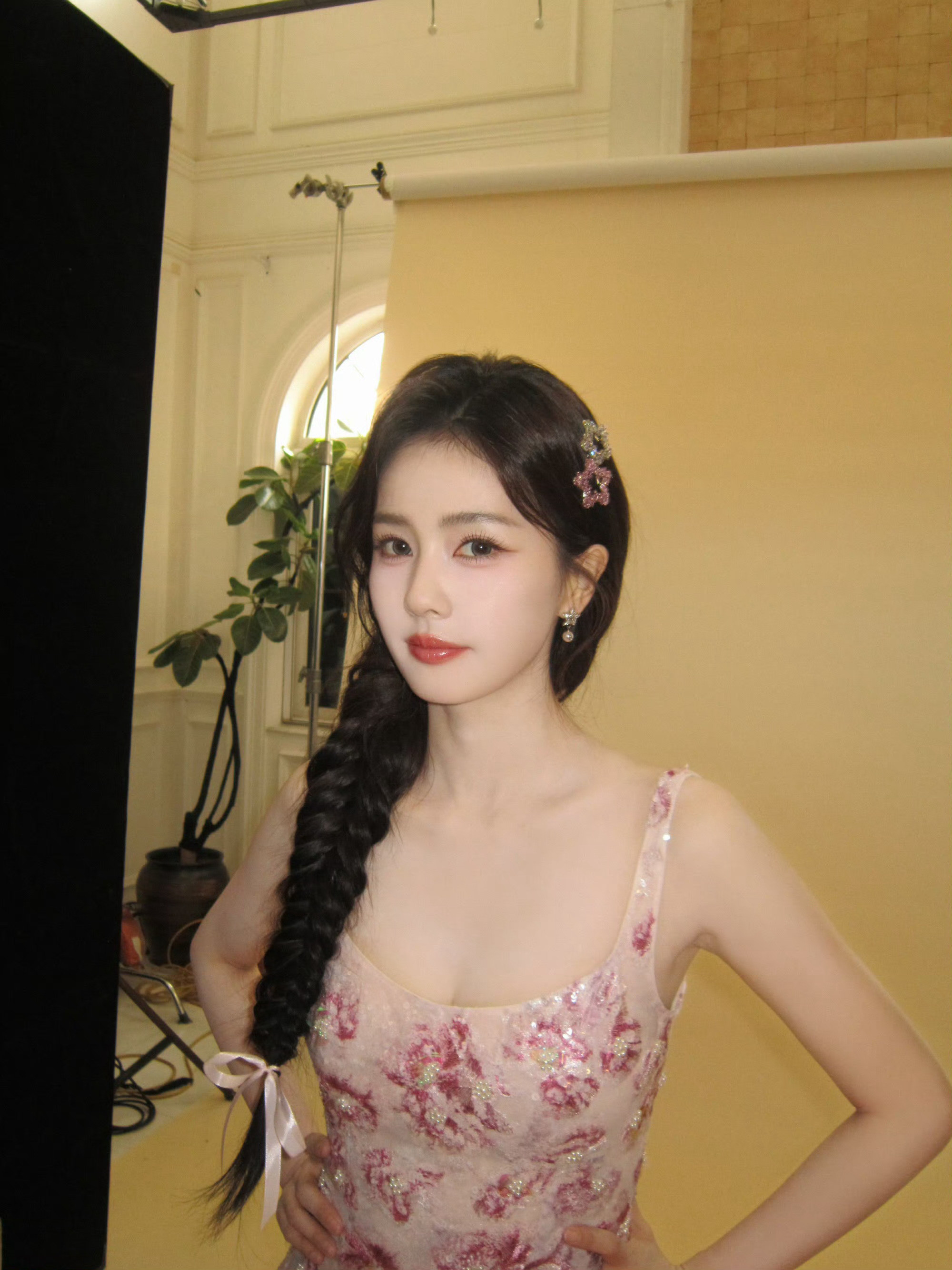 白鹿白鹿莫离白鹿王韵娜夏日菠萝