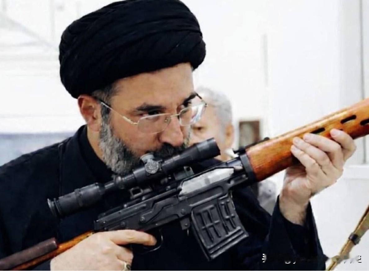 穆杰塔巴发布声明，确属强硬派：中东地区美军基地都应立即关闭，否则将遭到打击，但