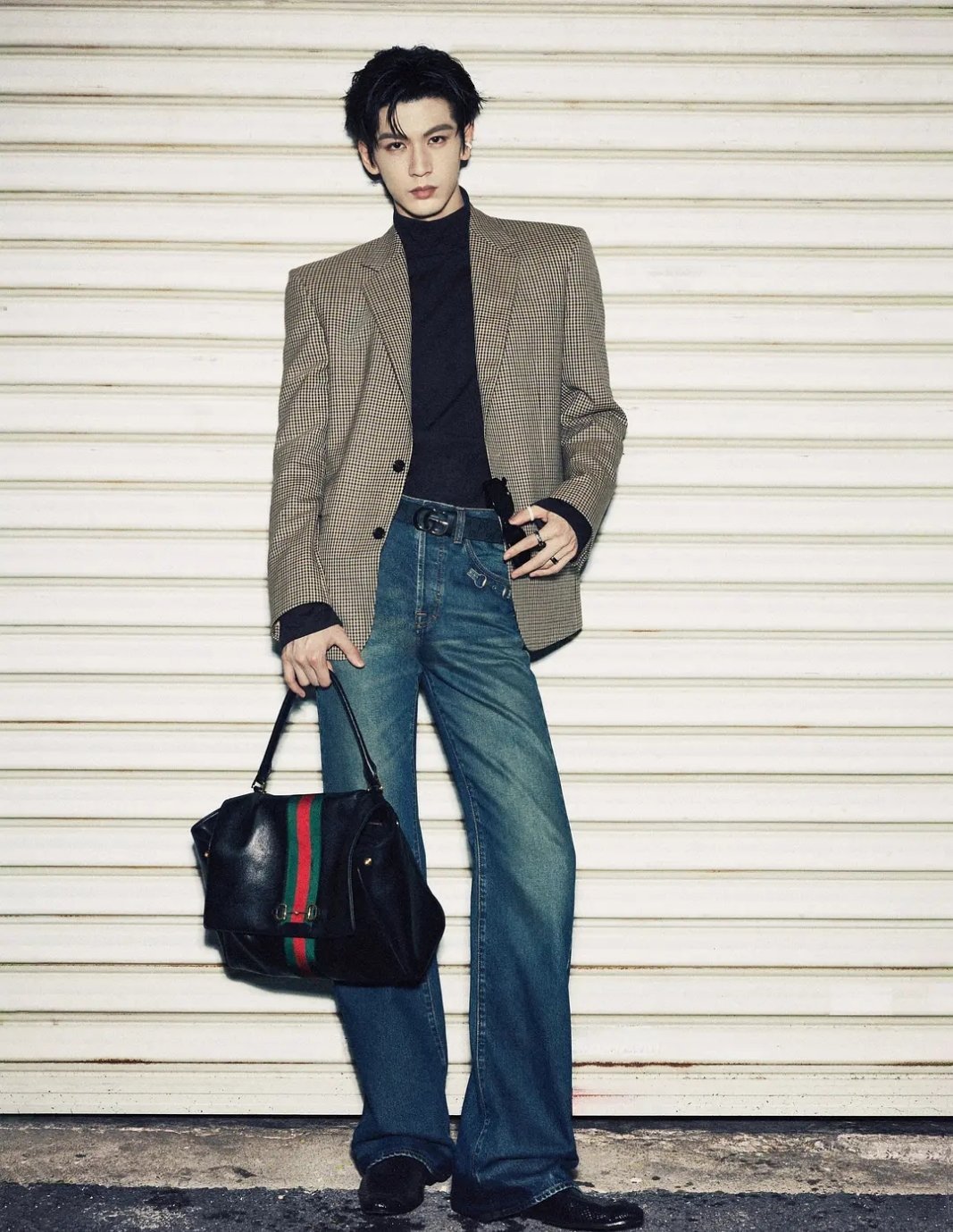 张凌赫Gucci最新大片，表现力强得可怕。