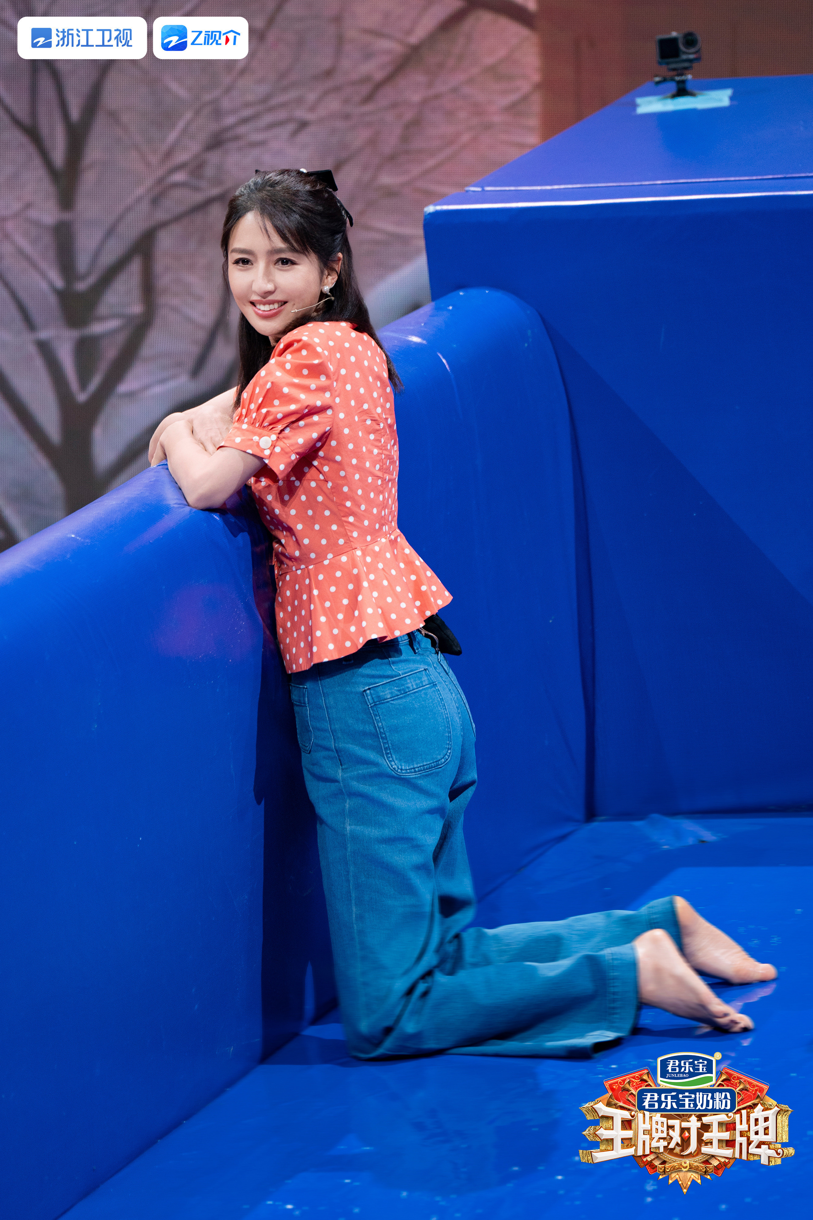 你好佟丽娅在复制粘贴的时代，你是手写的诗