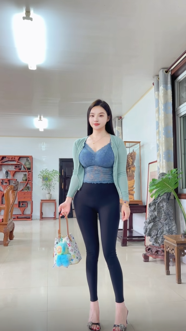 有这身材，长相已经不重要了