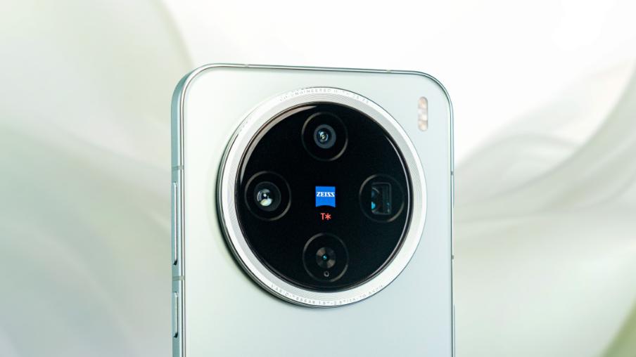 vivo顶尖“小钢炮”,天玑9400+100倍变焦+IP69,又降了770元