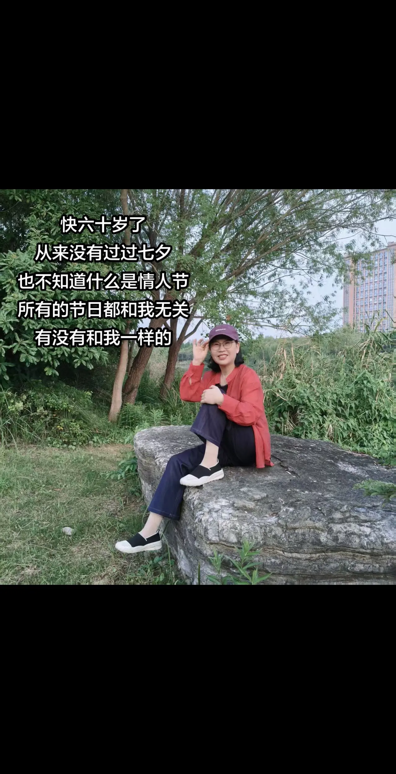 以前总以为，人生最美的是相遇。 后来才明白，其实最难的是重逢。 那就祝...