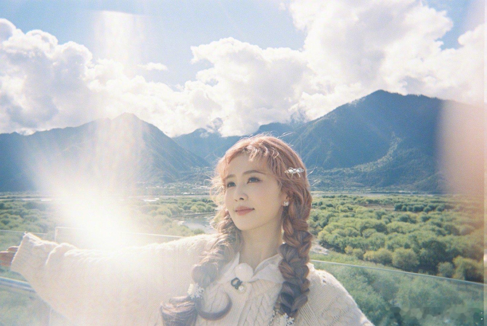 白鹿姐姐真的好萌的一小只！｜白鹿