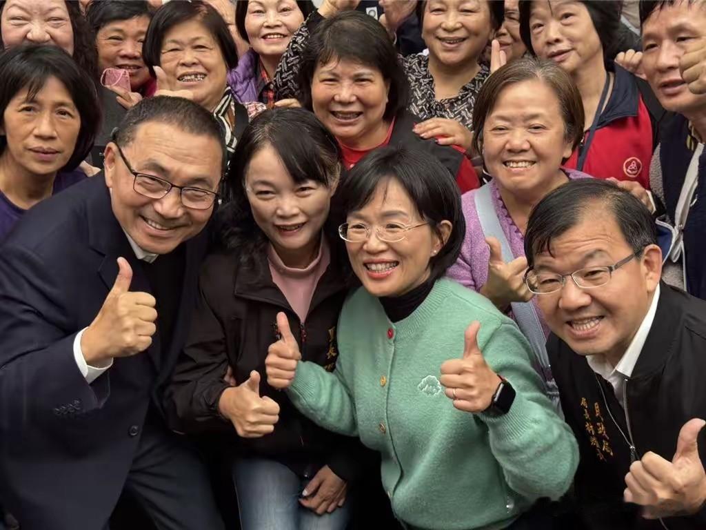 侯友宜这是要“蓝转绿”了吗？新北这个国民党的大票仓，由于市长侯友宜的搅动，眼