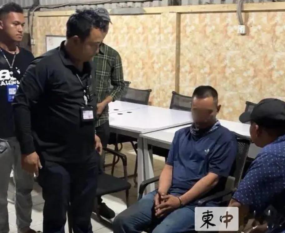 7月13日柬埔寨，一男的，趁着诊所里只有一个独自行医的中国女医生，就起了歹心，他