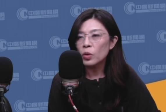 郑丽文来帮蒋万安站台了，向沈伯洋喊话：“不要躲、不要闪，正面回答、直球对决
