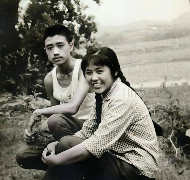 1969年，一对上海知青夫妇，于吉林延边插队时，在当地孤寡老人李阿妈家里