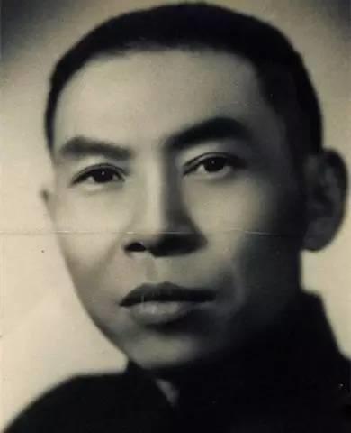 6YOt6Zuq6IqZ5oCn5oSf5Zu 54mH_中国最大黑帮老大杜月笙为何让所有女人崇拜, 令 ...