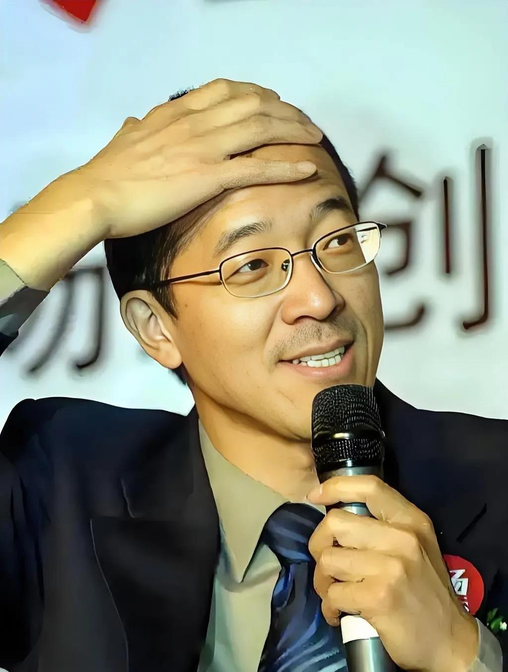 多少父母，直到孩子高考成绩出来的那一刻才猛然惊醒：原来，毁掉孩子的不是手机，而是
